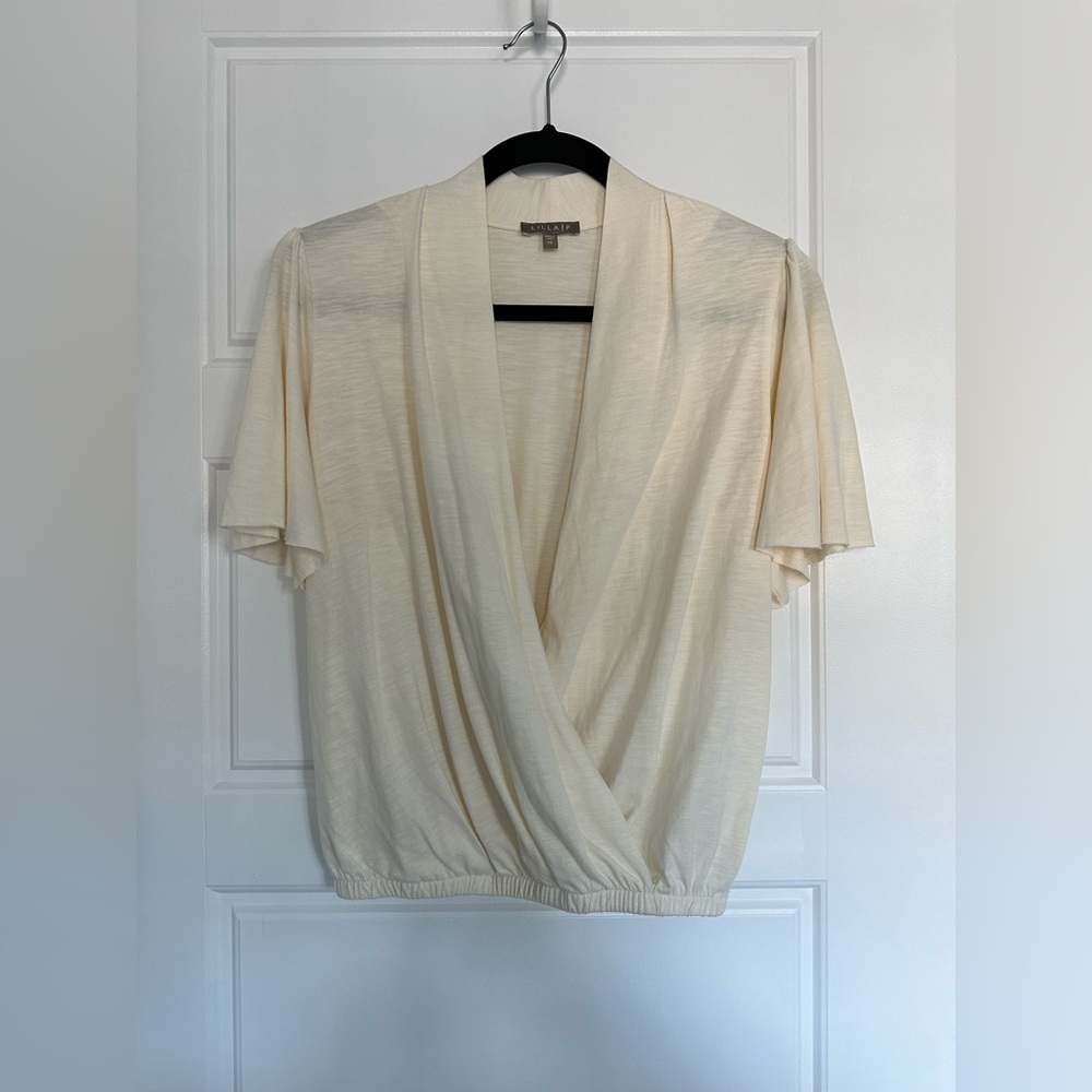 Lilla P Faux Wrap Flutter Sleeve Lightweight Cream Top Size XS